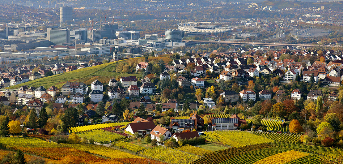Blick auf Stuttgart Untertürkheim, Foto © Hans-Martin Goede